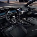 Cadillac ataca a Tesla con el Lyriq, su primer automóvil eléctrico